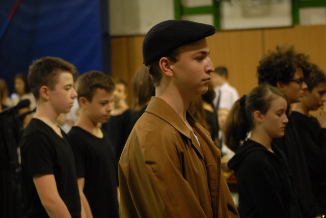 Októberi ünnepély