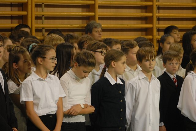 Októberi ünnepély